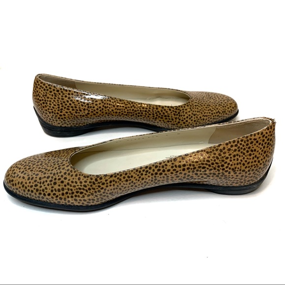Salvatore Ferragamo Patent Flats Trout Print Sz 8 - Picture 4 of 8